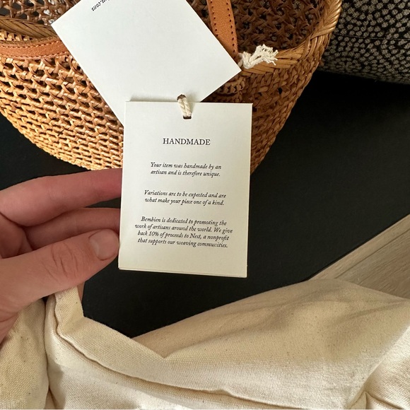 Bembien Woven Bag - Picture 3 of 3